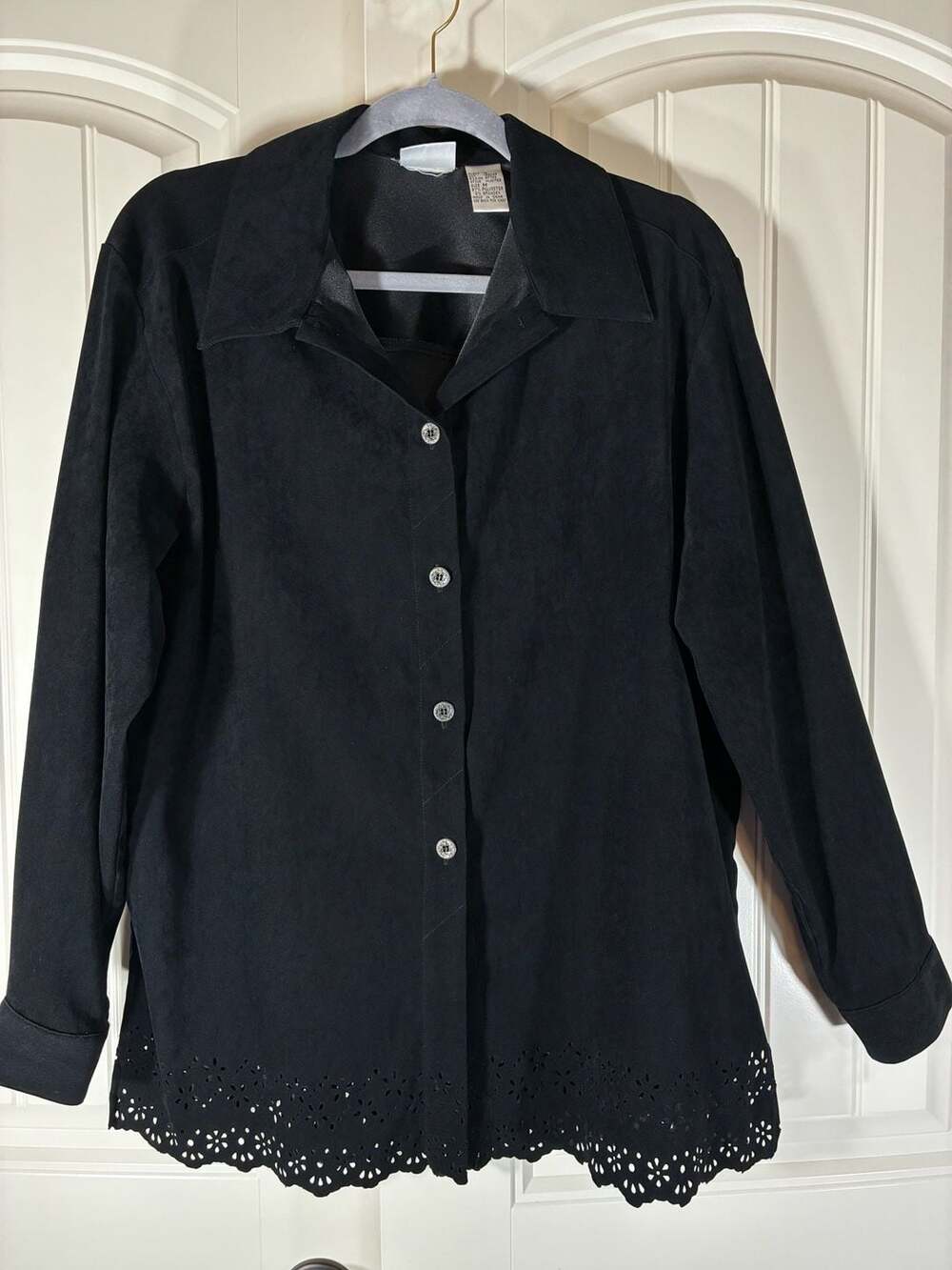 Koret Button Down Shirt Size M Black Microsuede Eyelet Hem Long Sleeve